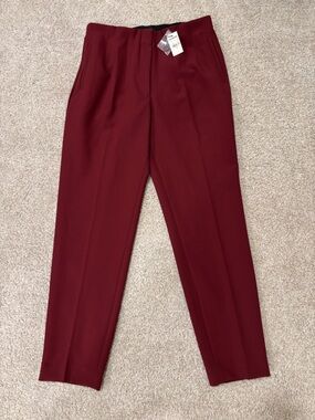 NWT Express High Rise Pull-On Ankle Pant in Burgundy